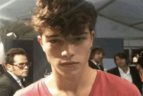 Chico Mewing Meme - Chico Mewing - Discover & Share GIFs