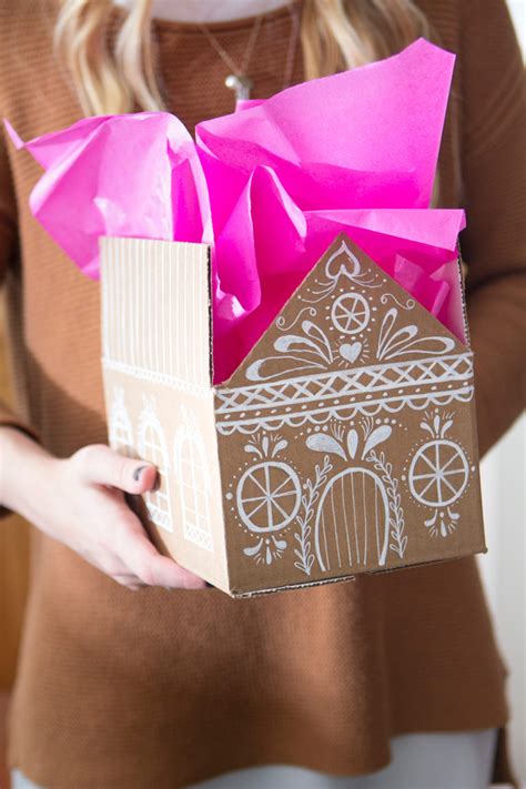 9 DIY Gingerbread-Inspired Crafts For Winter Holidays - Shelterness