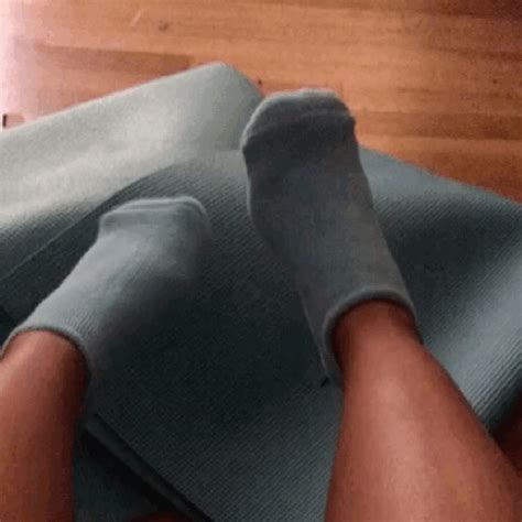 socks emote gif  helen mckenzie blog