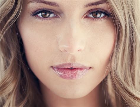 There’s Actually A Secret To Being Hot (And It’s Really Easy) | Thought ...