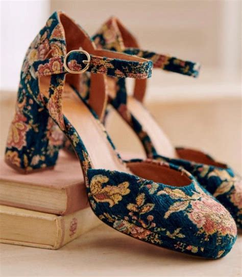 Pin on style on the outside in 2024 | Fashion shoes, Heels, Pretty shoes
