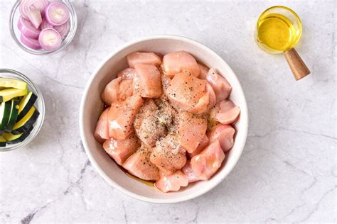 how to cook chicken kabobs in air fryer
