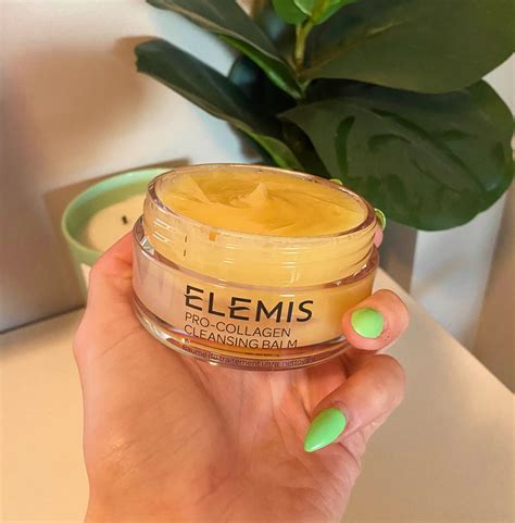 Elemis Pro-Collagen Cleansing Balm Editor Review | POPSUGAR Beauty