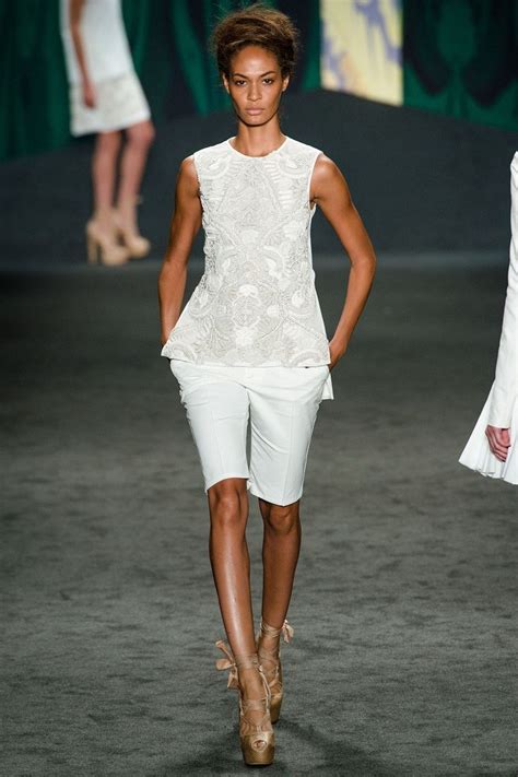 Vera Wang Spring 2013 Ready-to-Wear Fashion Show | Fashion show ...