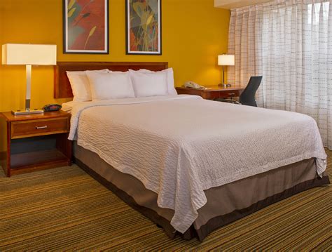 Linthicum Hotel Coupons for Linthicum, Maryland - FreeHotelCoupons.com