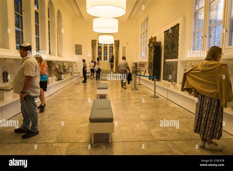 Jewish Museum and Archive at the Dohány Street Synagogue, second ...