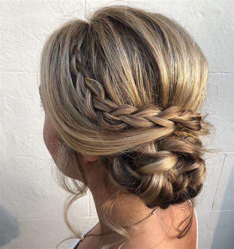Side plait styles are the perfect solution for busy morning hair routines 13