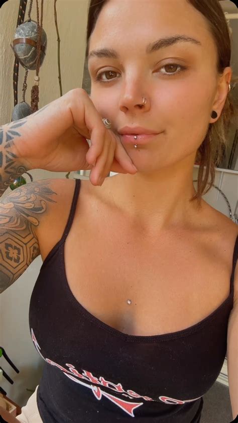 Madds | Give me some inspo ⬇️ | Instagram