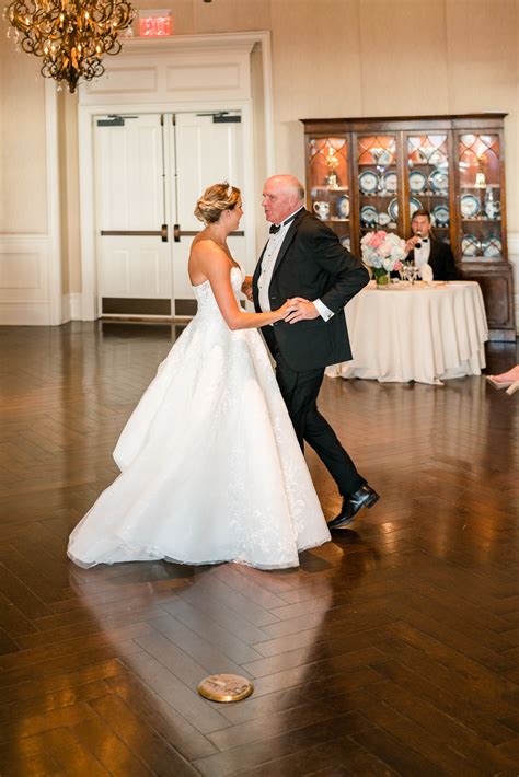 Army Navy Country Club wedding - Imagery by Erin