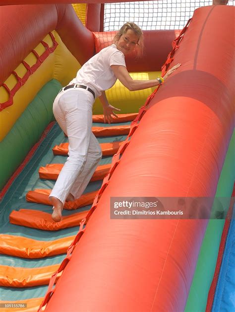 Alexandra Wentworth's feet