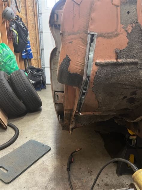 accbe    becbcf  chevytruckscom