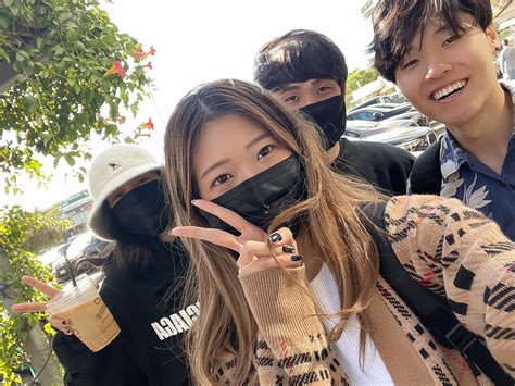 Miyoung on Twitter: "IRL STREAM https://t.co/AFWr7odU6G https://t.co