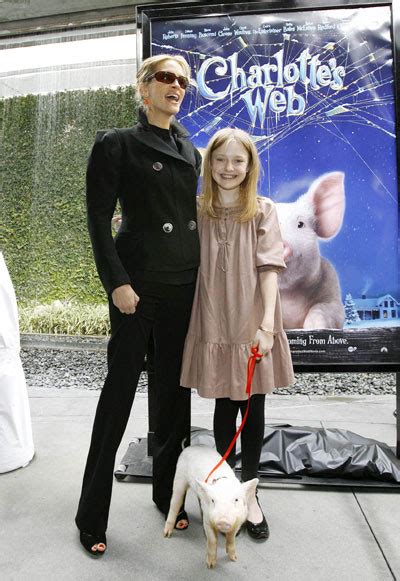 wilbur the pig | pictures and wallpaper