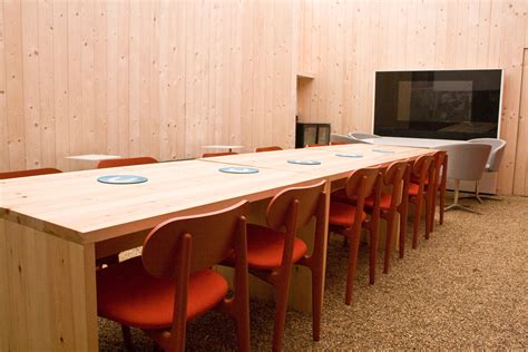 PUBLIC REALM: Hackney House