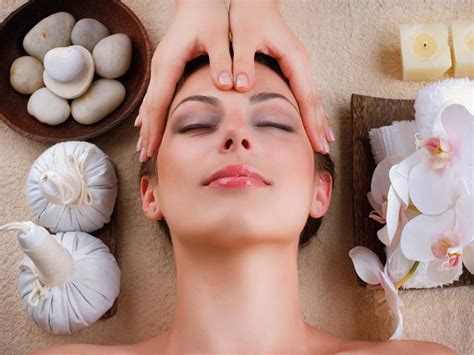4 Manfaat Pijat Refleksi untuk Tubuh | GO-MASSAGE | GO-JEK Indonesia