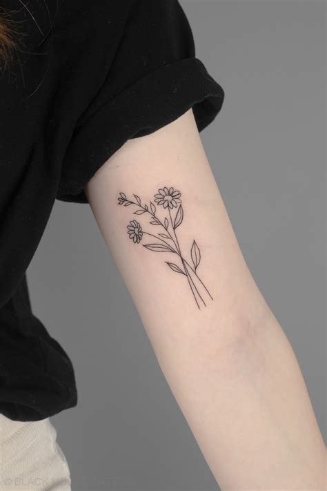 Vše o Tetování na ruku a přes 50 foto naších tetování - Black House Tattoo
