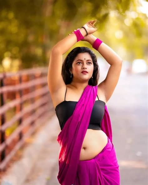 hot saree lover sexy bengali girl rbengalicelebs