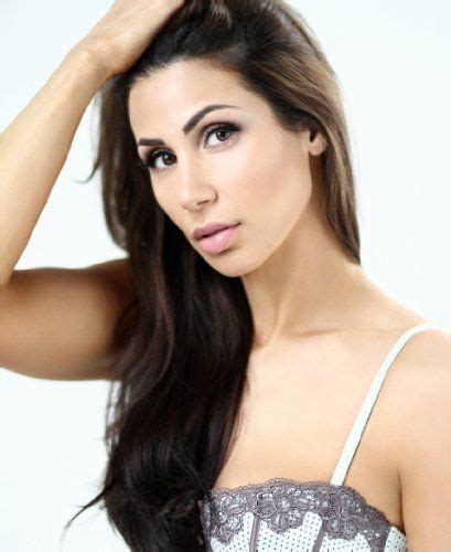Who is Shanae Tomasevich dating? Shanae Tomasevich boyfriend, husband