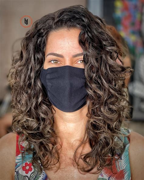 50 Flattering Natural Curly Hair Hairstyles for Any Length - Hair Adviser