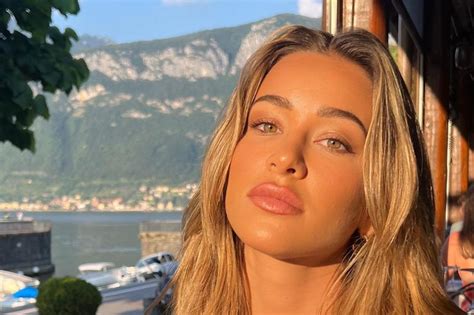 Celebrity Model Cindy Prado Treats Fans to Stunning Pic of Gym-Honed