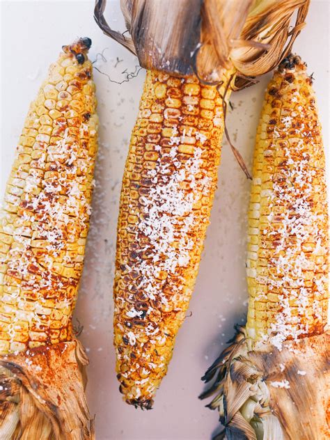 SIMPLE SUMMER EATS: GRILLED CORN - Lucy Cuneo