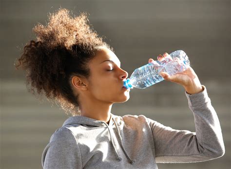 secret dangers  drinking bottled water eat