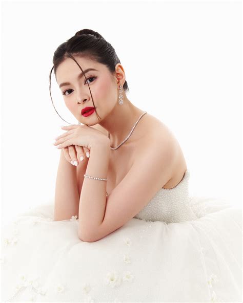 Barbie Forteza Stuns in Mak Tumang for GMA Gala