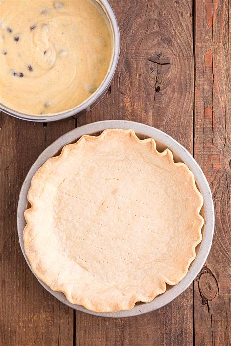 Sour Cream Raisin Pie