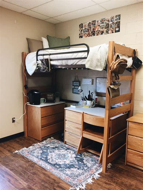Pin by L EX on c o l l e g e | Dorm room layouts, Girls dorm room