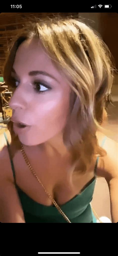 Cheryl Scott Downblouse - Chicago : r/ReporterInstaHotties