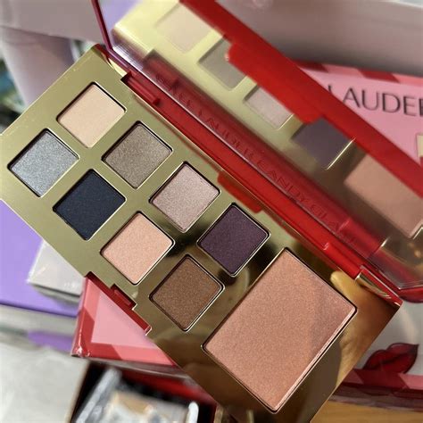 Палетка теней и румян estee lauder — цена 500 грн в каталоге Тени для ...