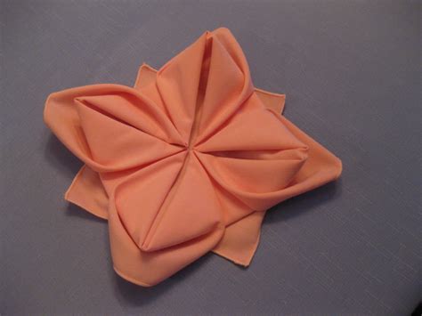 NEW ORIGAMI ROSE PAPER NAPKIN - Origami