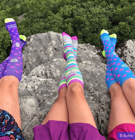 What Size Compression Socks Do I Need? We Explain