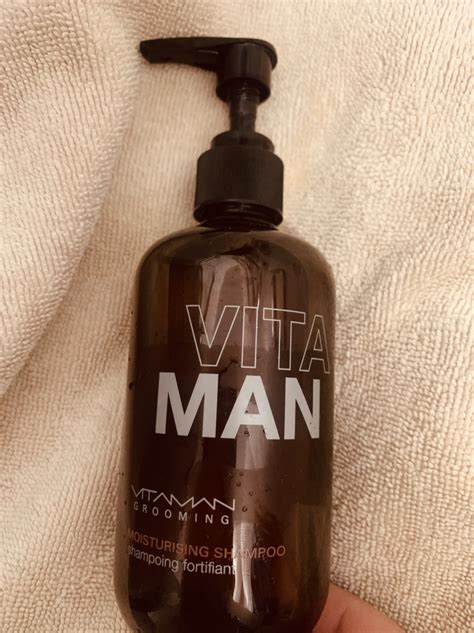 Шампунь для мужчин VitaMan moisturising shampoo | отзывы