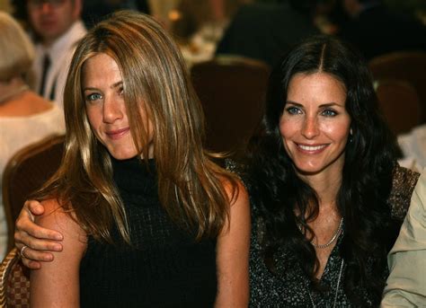 Jennifer Aniston and Courteney Cox Pictures | POPSUGAR Celebrity