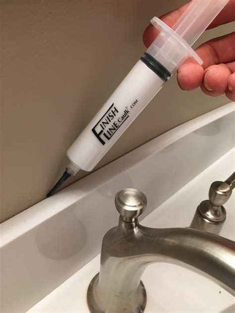 caulk line in arabic