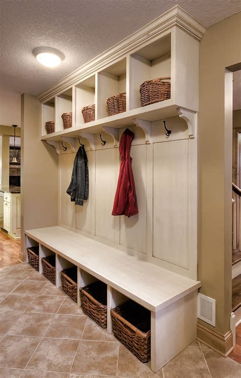 Mudroom Storage Diy Plans - Image to u