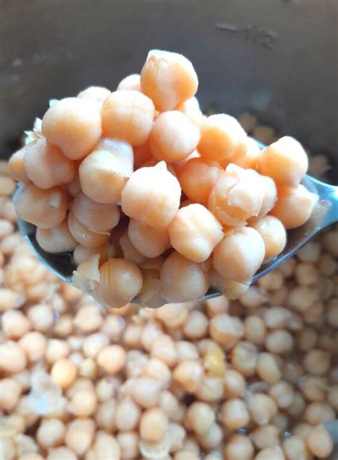 how long does it take to cook chickpeas