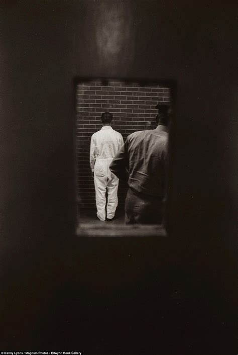 Poignant photos reveal distressing reality of prison life in Texas in ...