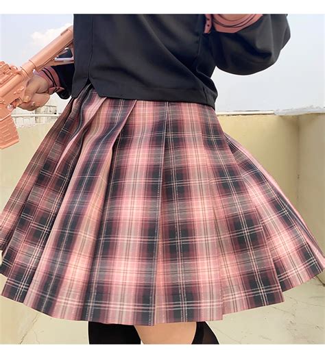 Plus Size Assassination Sweetheart Black and Pink Plaid Pleated Skirt