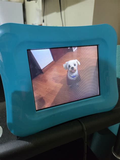 Digital photo frame, Furniture & Home Living, Home Decor, Frames ...