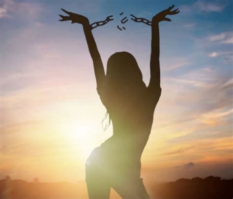 Mommysfuntime Bbc S Secret Weapon A Mom S Voice That S Breaking Chains On Air news