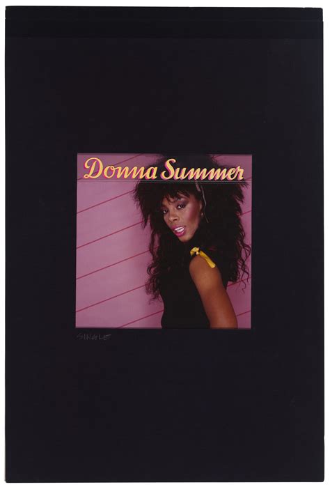 PHOTOGRAPH OF DONNA SUMMER FROM THE PHOTO SESSION FOR THE SINGLE
