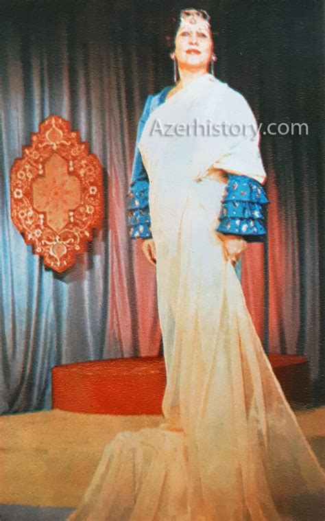 Песни народов мира от Лейлы Шариповой в 1970-х (ФОТО)