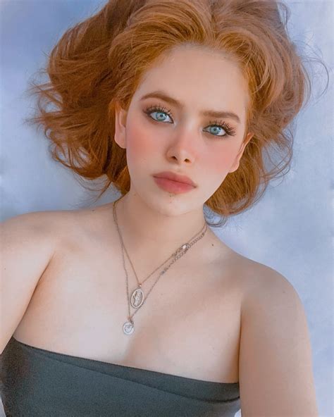 Alysha farah (@alyshaamanzur) • Instagram photos and videos