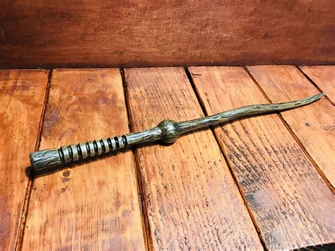 Do you want your very own Pottermore Wand? #osborneswandshop # ...