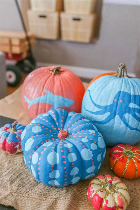 40+ Best Non-Halloween Pumpkin Painting Ideas for Decorating