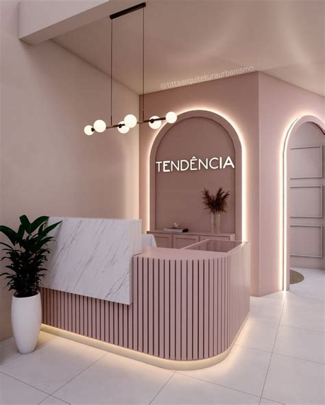 Pin de ♡N0WYN♥︎₊˚ em design_2 | Interior de boutique, Decoração salão ...