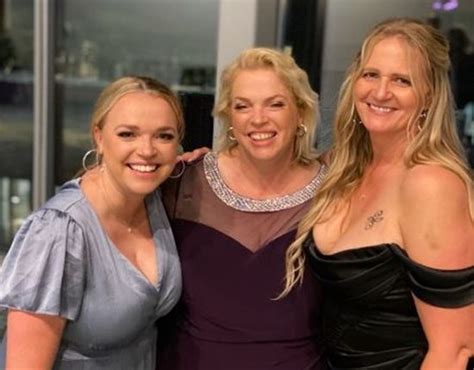 Sister Wives When Did Janelle Know Her Marriage Was Over - Soap Opera Spy