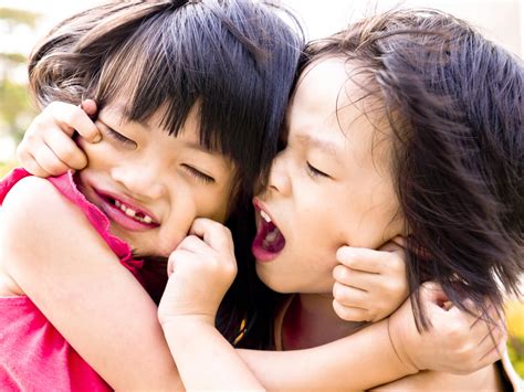 Pode Bater Em Criança De 2 Anos - A criança de 2 anos | BabyCenter